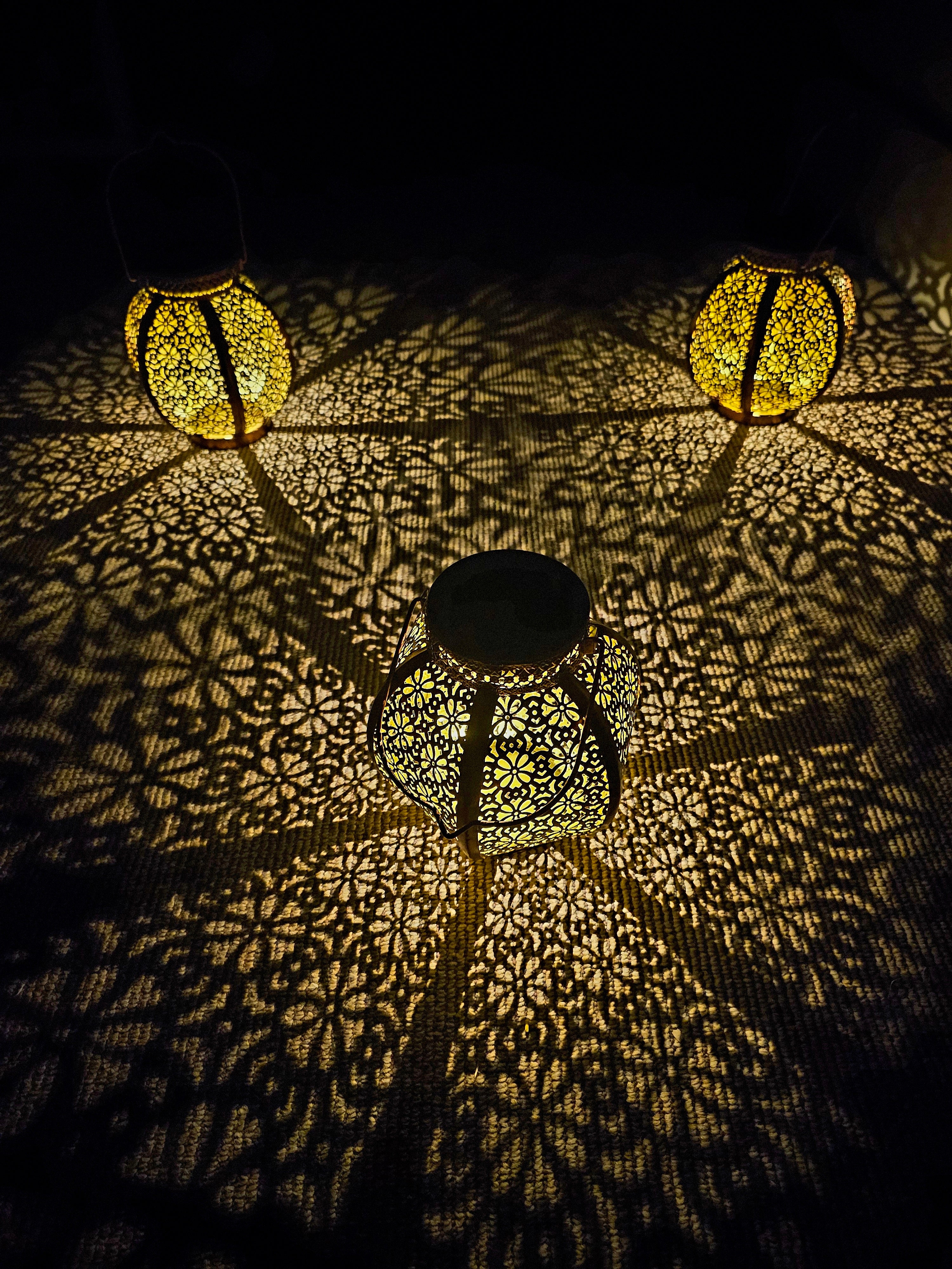 Blossom Solar Lantern - SOLAR5