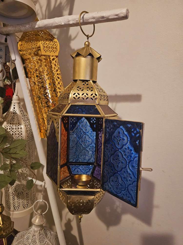 Large Hanging Gems