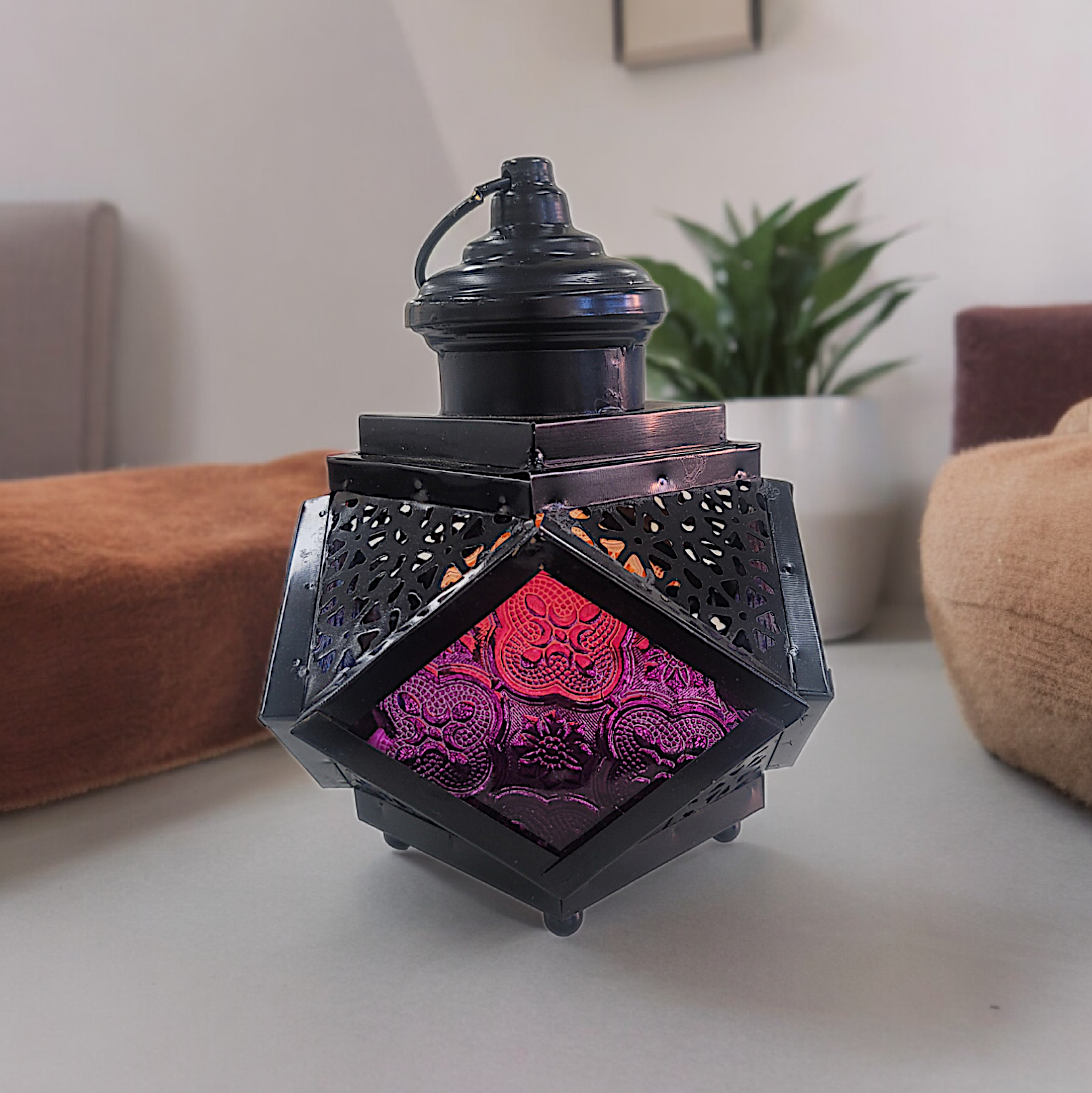 Nila Lantern