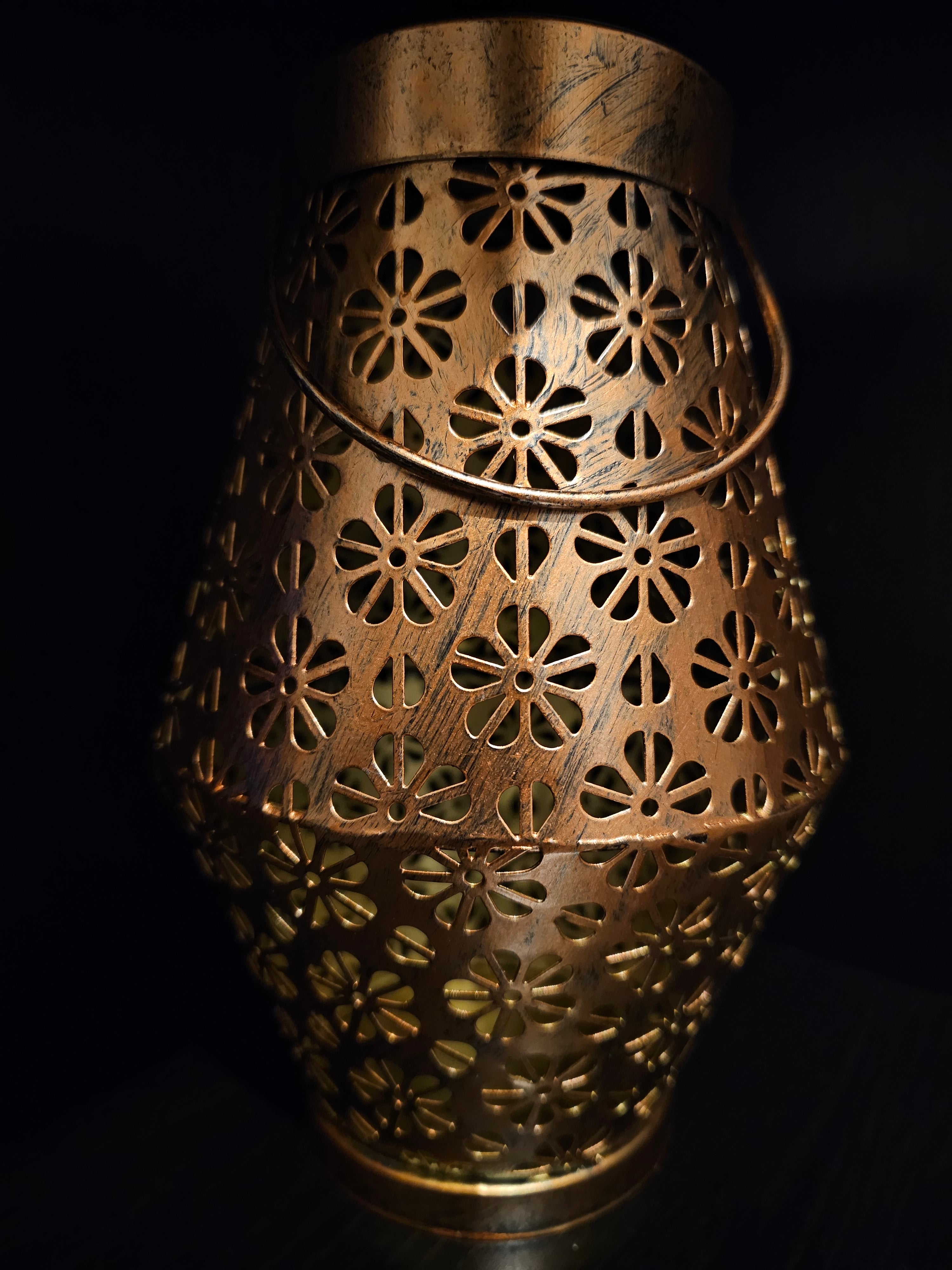 Buttercup Solar Lantern - SOLAR1