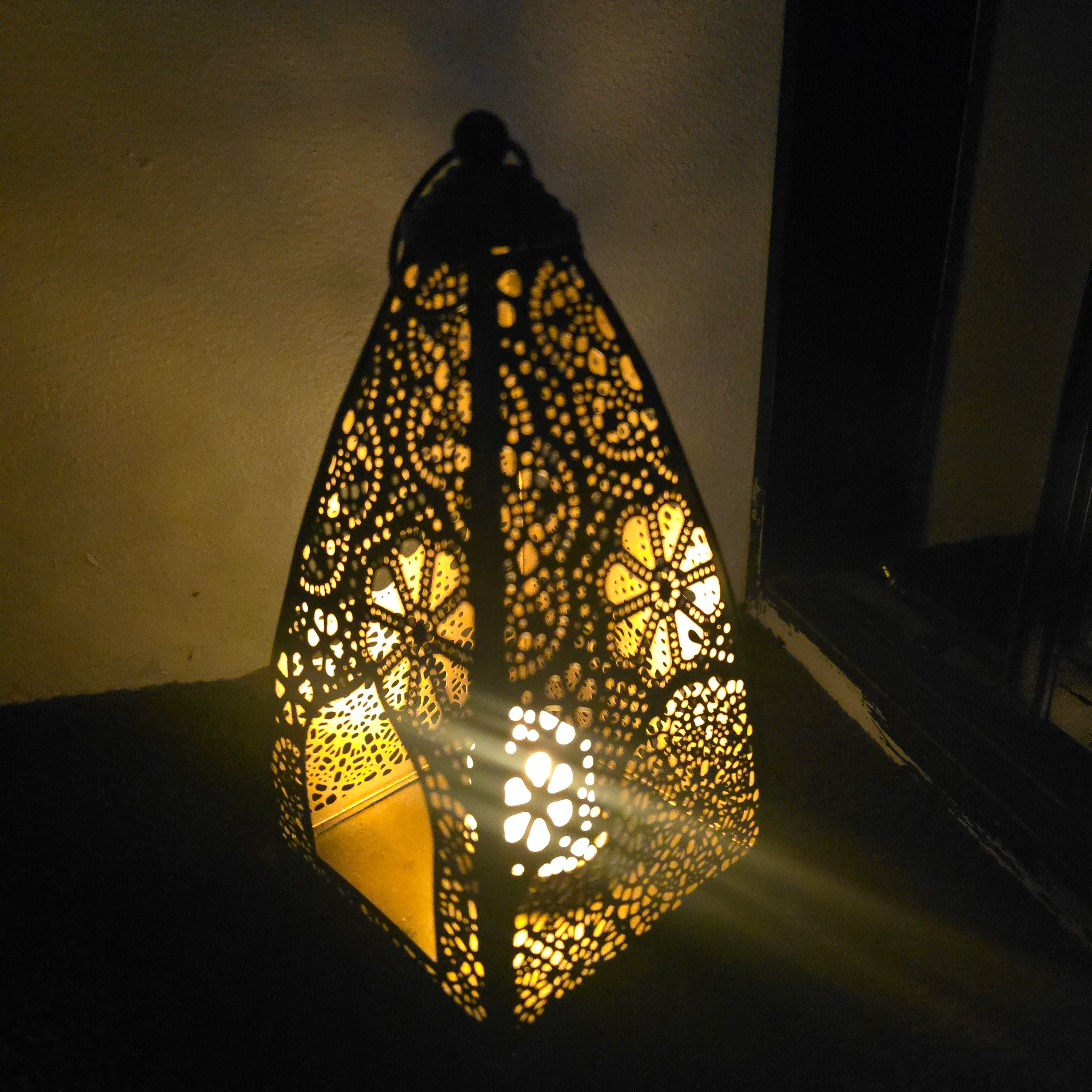 Flower Arch Lantern