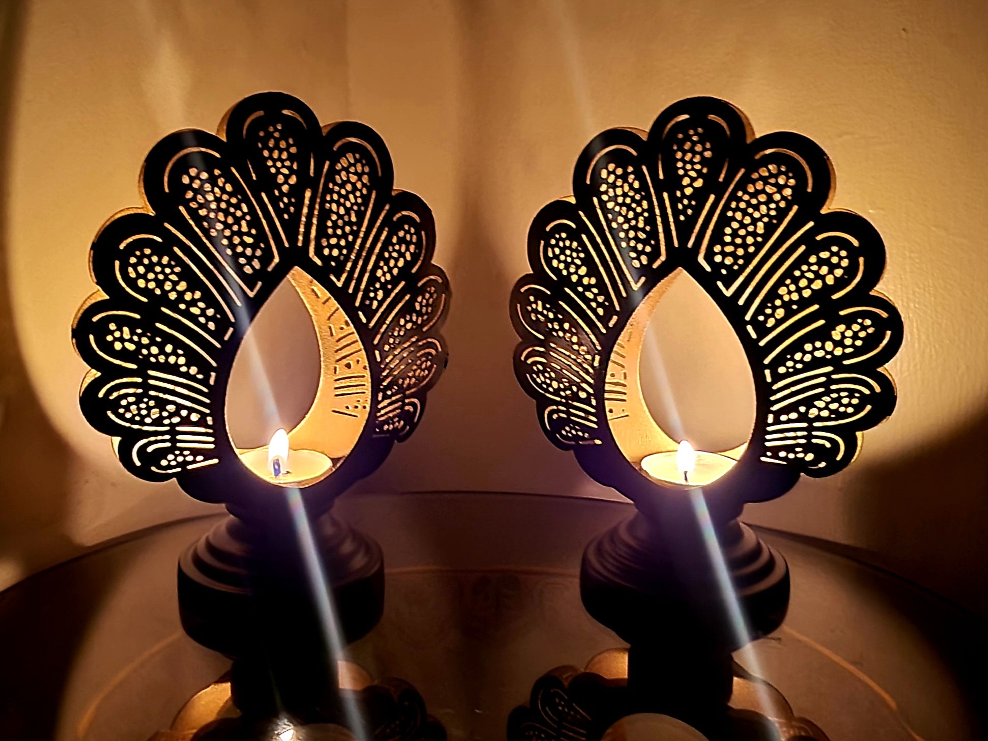Peacock Lantern - LM3046