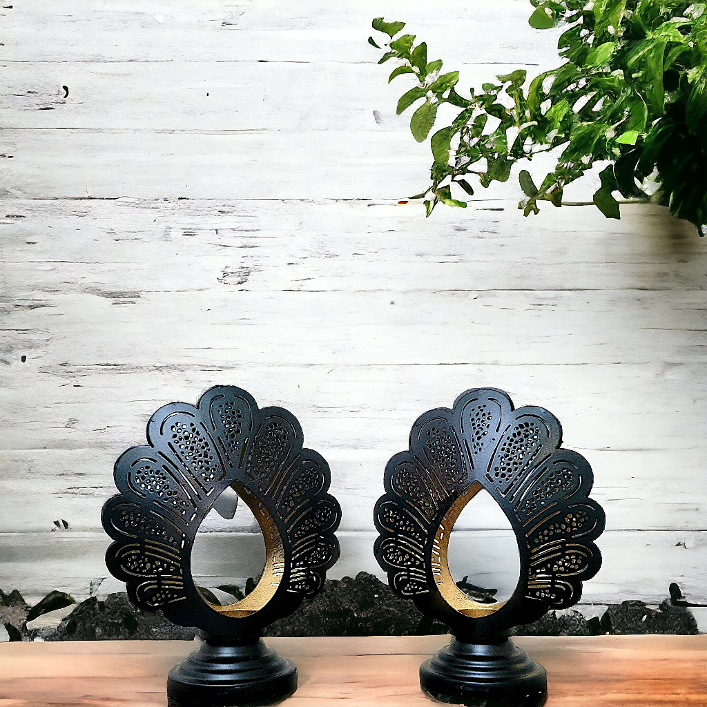 Peacock Lantern - LM3046