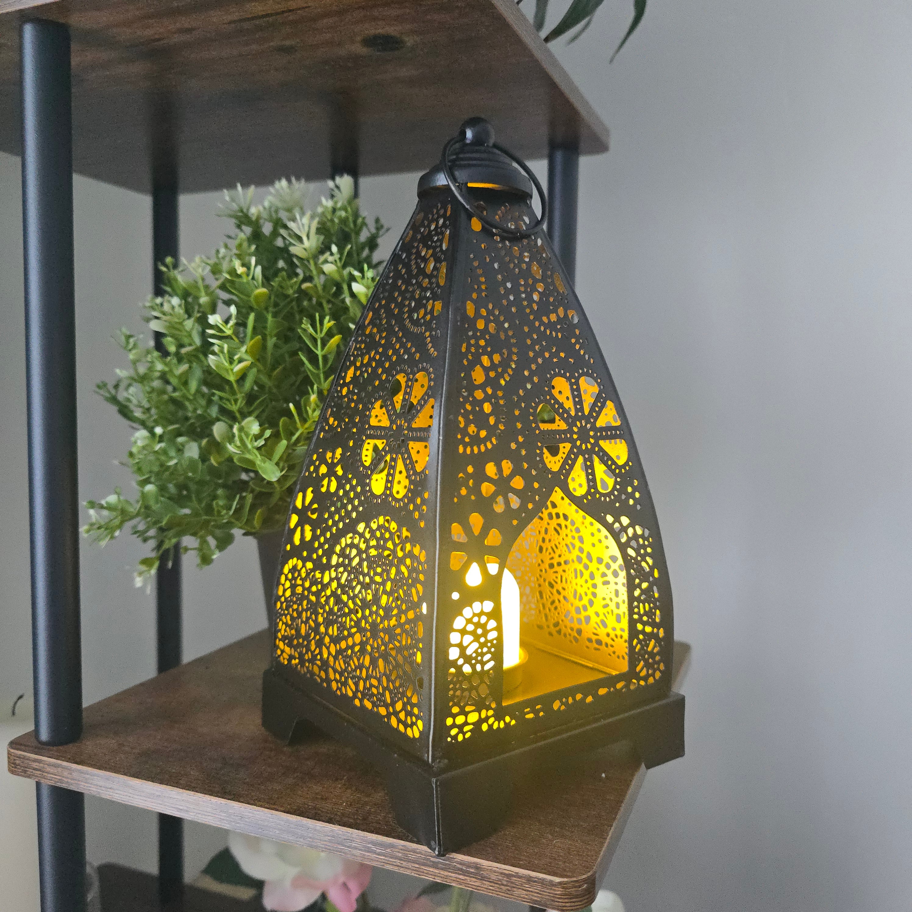 Flower Arch Lantern