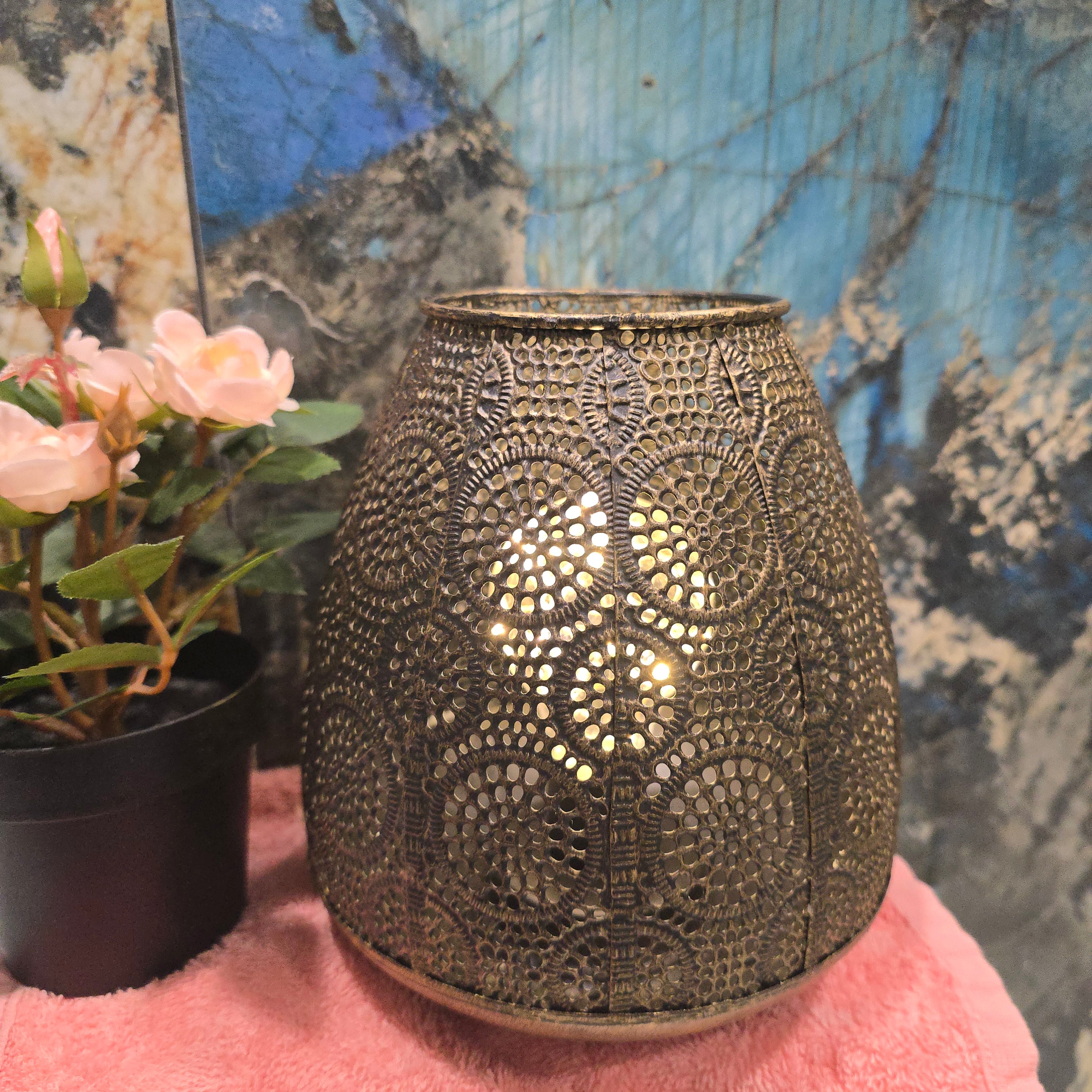 Chocolate Umbra Glo Lantern