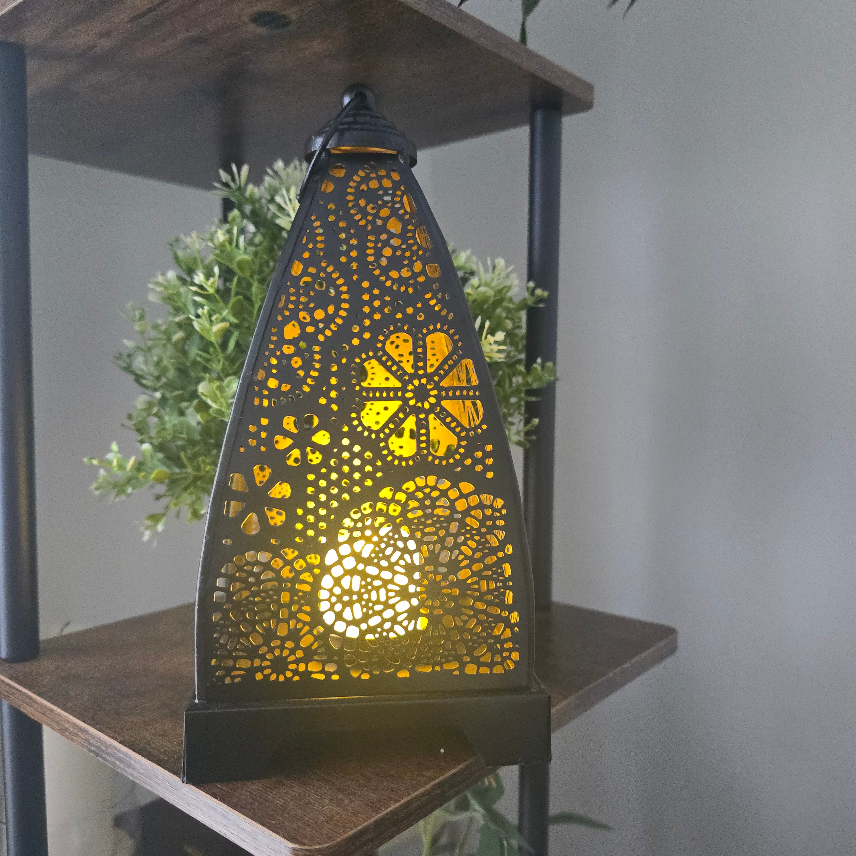 Flower Arch Lantern